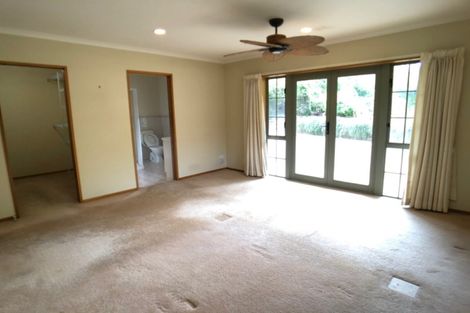 Photo of property in 30 Everlea Place, Alfriston, Auckland, 2105