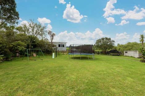 Photo of property in 731 Clevedon Kawakawa Road, Clevedon, Papakura, 2585