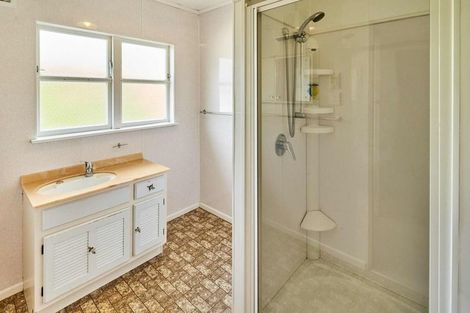 Photo of property in 4 Mclellan Street, Tawa, Wellington, 5028