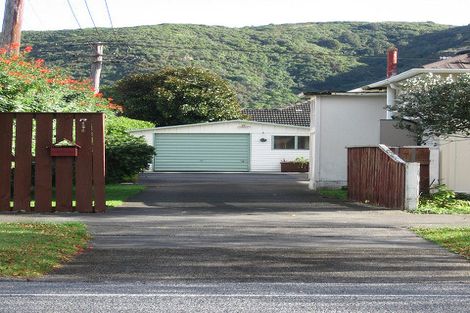 Photo of property in 1/1275 High Street, Taita, Lower Hutt, 5011