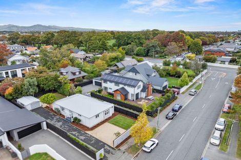 Photo of property in 12 Mays Road, St Albans, Christchurch, 8052