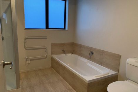 Photo of property in 77 Rathmar Drive, Manurewa, Auckland, 2105