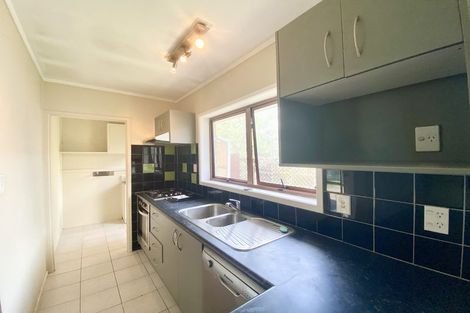 Photo of property in 2/39 Ashlynne Avenue, Papatoetoe, Auckland, 2025