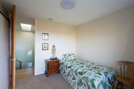 Photo of property in 26 Aotearoa Terrace, Murrays Bay, Auckland, 0630