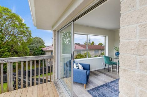 Photo of property in 2/12 Jenelin Road, Glendene, Auckland, 0602