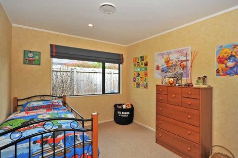 Photo of property in 75 Parnell Heights, Kelvin Grove, Palmerston North, 4414