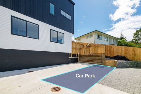 Photo of property in 23b Crystal Avenue, Glendene, Auckland, 0602