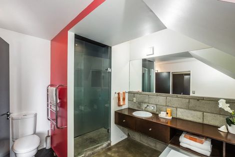 Photo of property in 124 Townsend Road, Miramar, Wellington, 6022