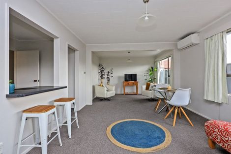 Photo of property in 2/502 French Street, Akina, Hastings, 4122