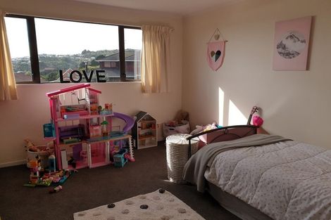 Photo of property in 14 Halladale Road, Papakowhai, Porirua, 5024