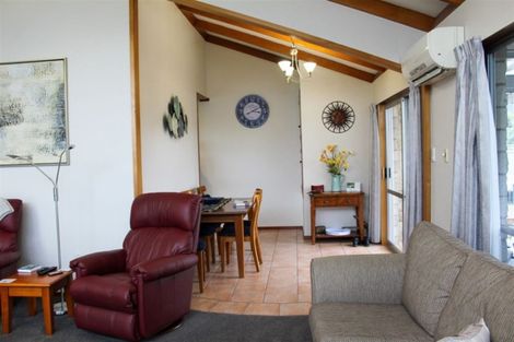 Photo of property in 7 Cook Street, Oceanview, Timaru, 7910