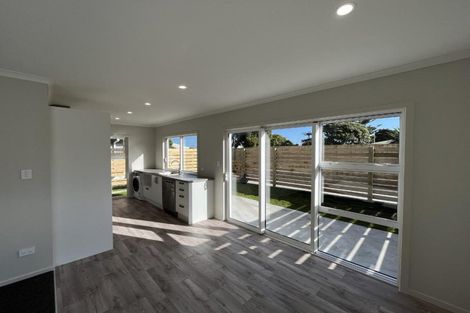 Photo of property in 211a Puriri Street, Castlecliff, Whanganui, 4501