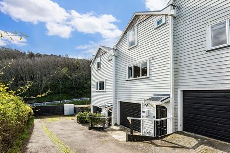 Photo of property in 25b Omar Street, Khandallah, Wellington, 6035