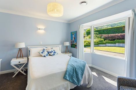 Photo of property in 52-56 Winara Avenue, Waikanae, 5036