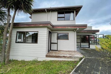 Photo of property in 12b Lewis Street, Blockhouse Bay, Auckland, 0600
