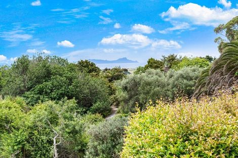 Photo of property in 218 Massey Road, Waipu, 0582