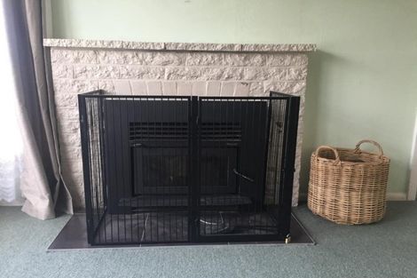 Photo of property in 8a Bledisloe Crescent, Wainuiomata, Lower Hutt, 5014