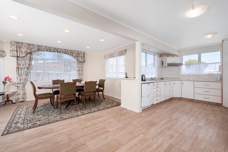 Photo of property in 35 Valley Road, Mount Maunganui, 3116