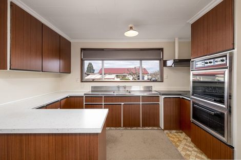 Photo of property in 10 Bond Street, Waimate, 7924