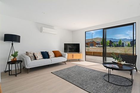 Photo of property in 2 Lauder Street, Lake Hayes, Queenstown, 9304