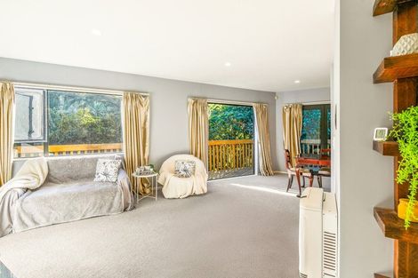 Photo of property in 49 Ohariu Road, Johnsonville, Wellington, 6037