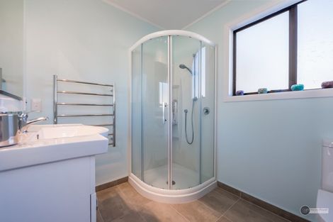 Photo of property in 15 Fleet Street, Naenae, Lower Hutt, 5011