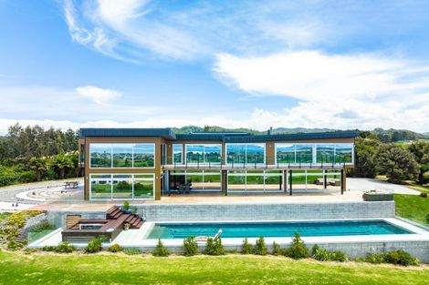 Photo of property in 183 Sandford Road, Ruakaka, Whangarei, 0171