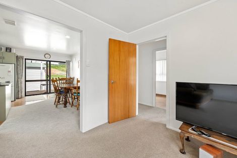 Photo of property in 13 Kahu Street, Ohura, 3926