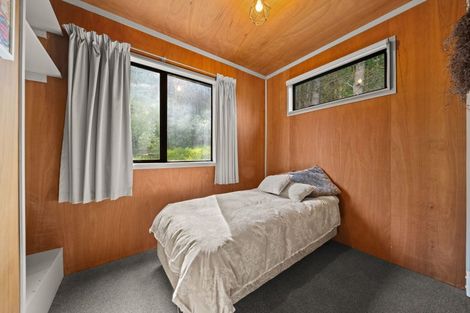 Photo of property in 90 Hoeke Road, Carrington, Carterton, 5791