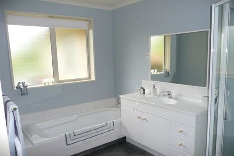 Photo of property in 106 Spur Road, Hadlow, Timaru, 7975