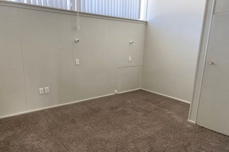 Photo of property in 1 Emerald Hill, Havelock North, 4130