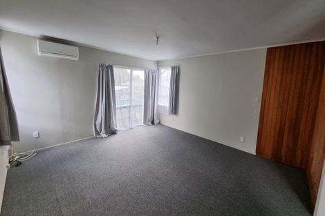 Photo of property in 1/29 Becker Drive, Weymouth, Auckland, 2103