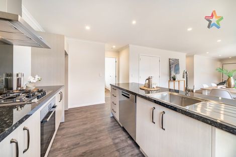 Photo of property in 17a Lockwood Crescent, Taita, Lower Hutt, 5011