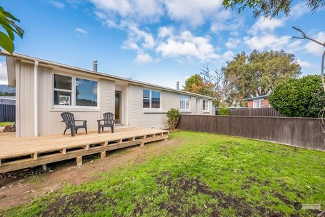 Photo of property in 2/121 Clouston Park Road, Clouston Park, Upper Hutt, 5018
