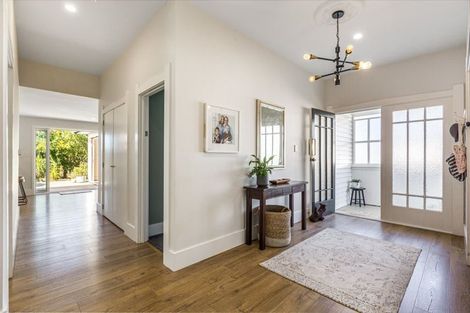 Photo of property in 39 Abbotsford Terrace, Devonport, Auckland, 0624