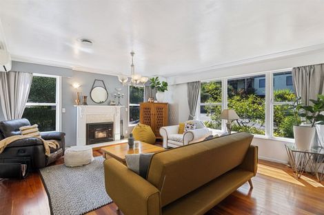 Photo of property in 1/129 Edmonton Road, Te Atatu South, Auckland, 0610