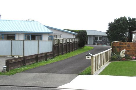 Photo of property in 8a Bandon Grove, Bell Block, New Plymouth, 4312