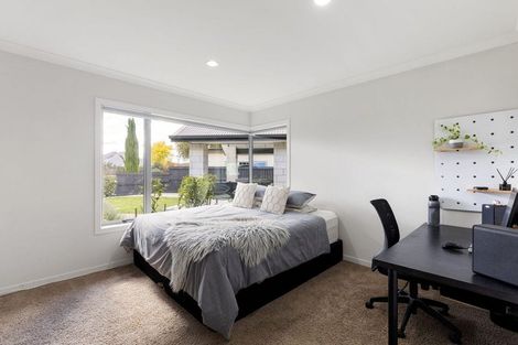 Photo of property in 23 Brancaster Place, Cambridge, 3434