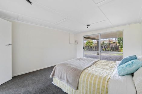 Photo of property in 18 Luxor Place, Pomare, Rotorua, 3015