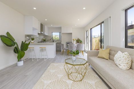 Photo of property in 2 Awaiti Way, Orewa, 0931