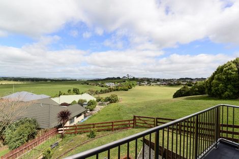 Photo of property in 22 Friesian Place, Grandview Heights, Hamilton, 3200