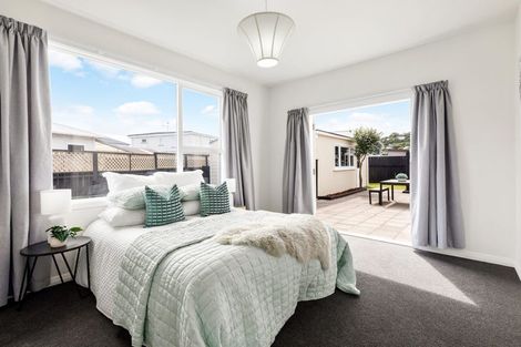 Photo of property in 64 Ellesmere Avenue, Miramar, Wellington, 6022