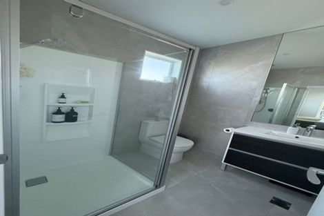 Photo of property in 36 Taikura Avenue, Red Beach, 0932