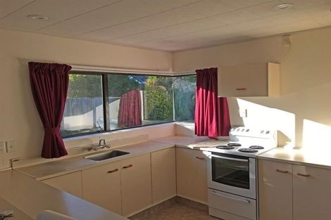 Photo of property in 8a Rutland Street, Utuhina, Rotorua, 3015