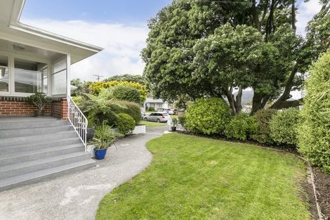 Photo of property in 11 Lincoln Avenue, Epuni, Lower Hutt, 5011