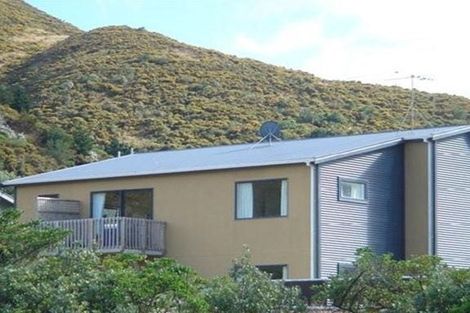 Photo of property in 23a Happy Valley Road, Owhiro Bay, Wellington, 6023