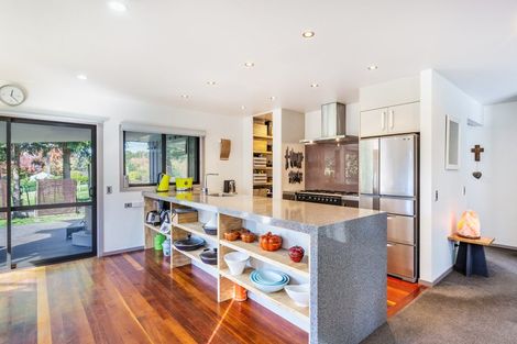 Photo of property in 176 Mapara Road, Acacia Bay, Taupo, 3385