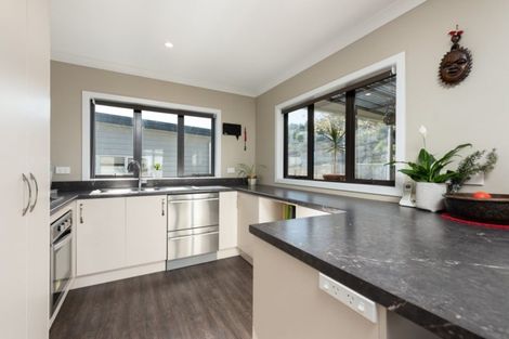 Photo of property in 9 Rochfort Crescent, Pyes Pa, Tauranga, 3112