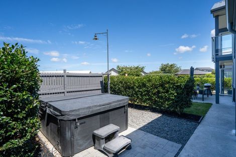 Photo of property in 3 Tucker Close, Leamington, Cambridge, 3432