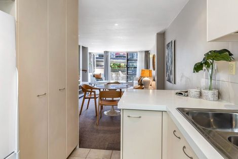 Photo of property in 2/300 Parnell Road, Parnell, Auckland, 1052